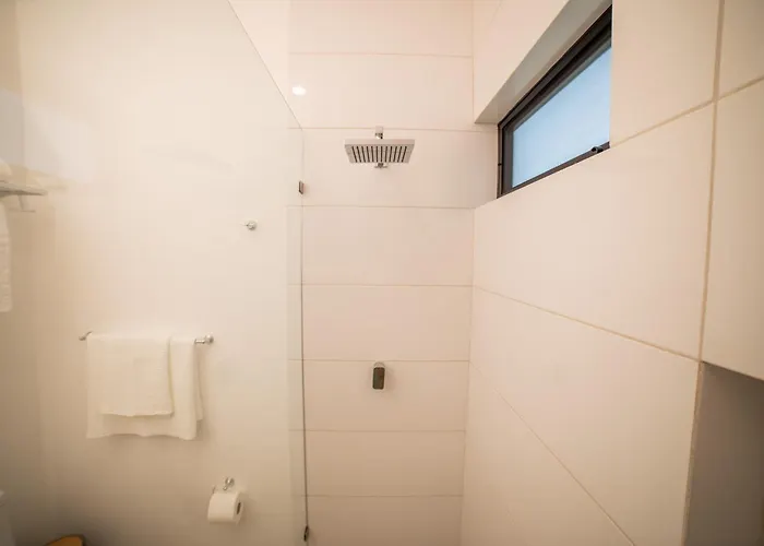 Modern 3 Blocks Away From The Marina King Bed And Pool Apartment Cabo San Lucas